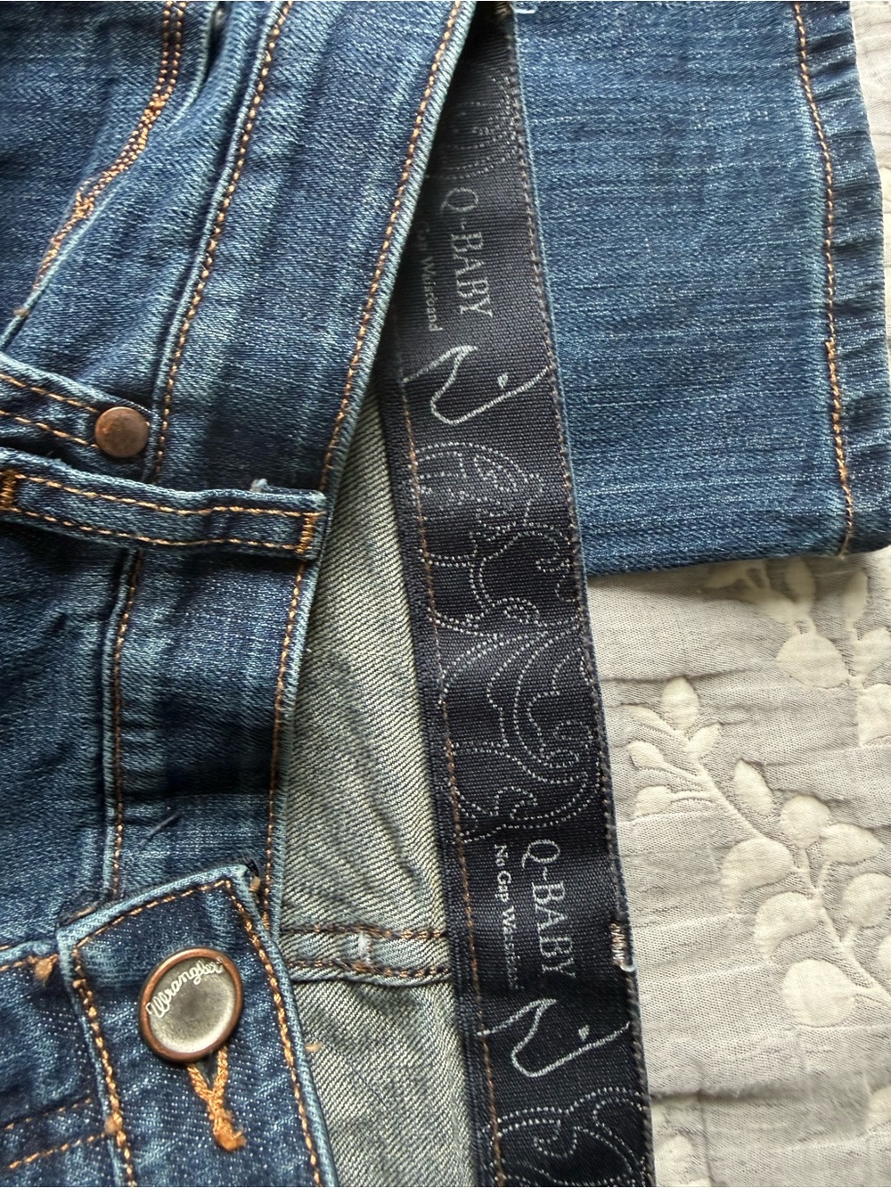 Wrangler Q-Baby No Gap Waistband Womens Jeans Size 11/12x34 - Picture 2 of 5